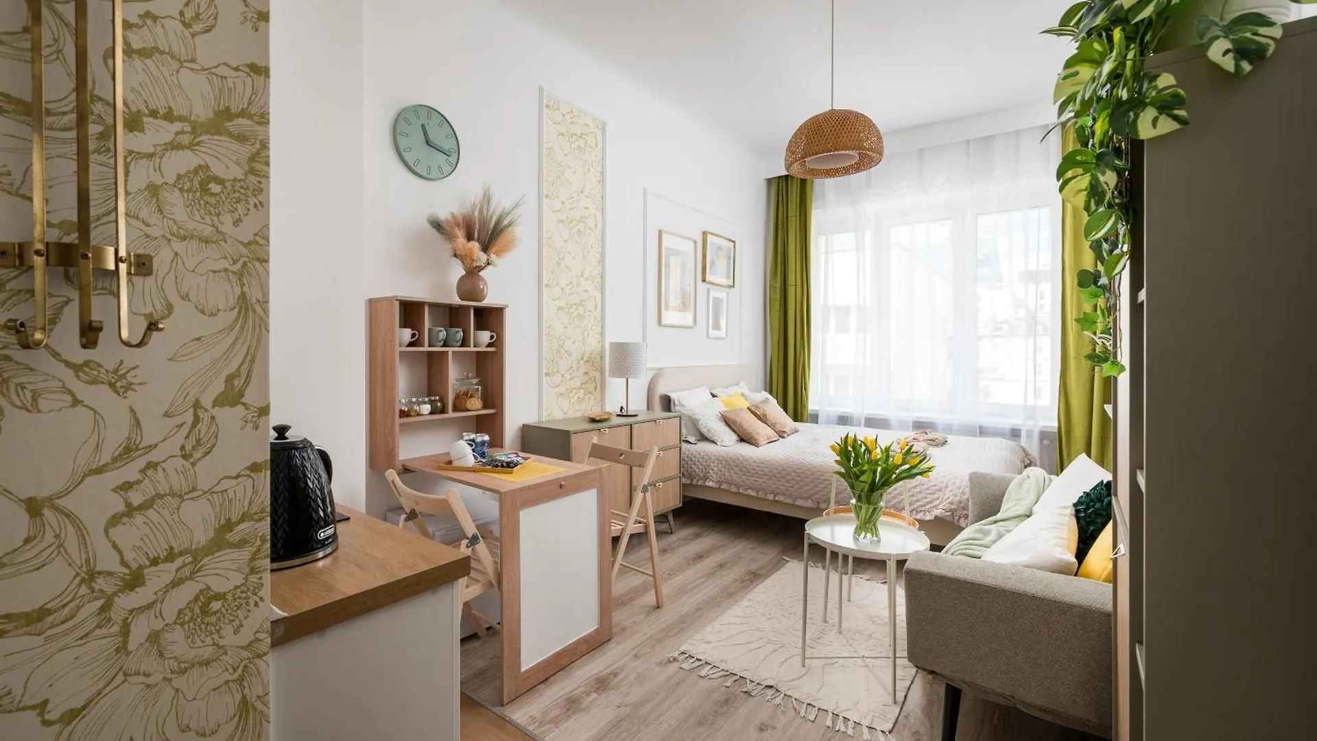 Pink Elephant 2X1Br Studio In Historic Tenement House 1 Km From Warsaw Central 0*,